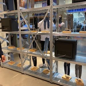 Meet your Posher, Marites